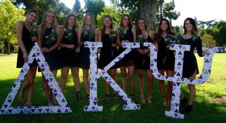 Keep in Touch. Fall 2017 New Member Image